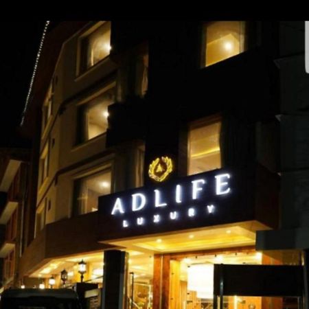 Hotel Adlife Luxury Srīnagar エクステリア 写真